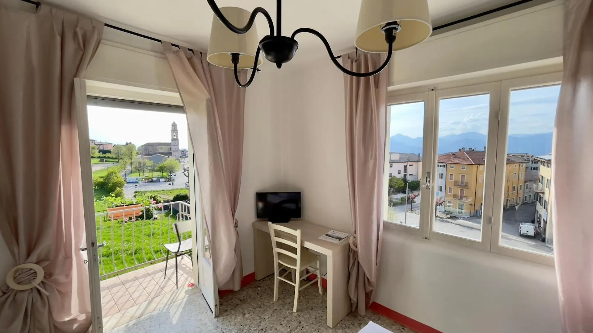 Guest house Corte Moreno San Zeno di Montagna