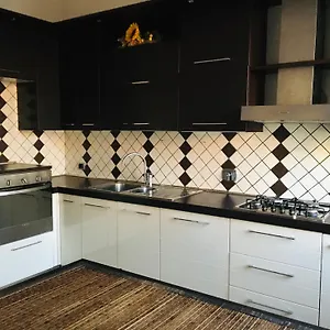 https://roma-house-alessandrino.it-romehotels.com