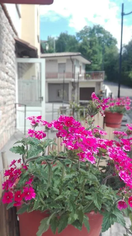 Corte Moreno 산 제노 디 몬타냐 게스트하우스